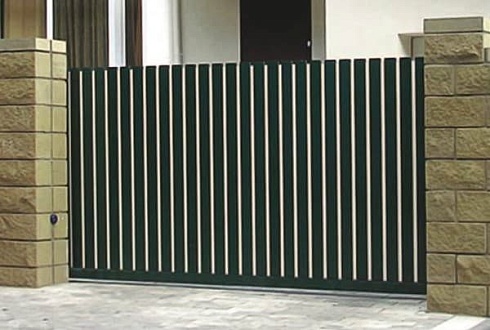 Откатные ворота Prestige Алютех с заполнением алюминиевыми экструдированными профилями различной ширины: 37, 82, 87 мм 2500х1800 мм с доставкой